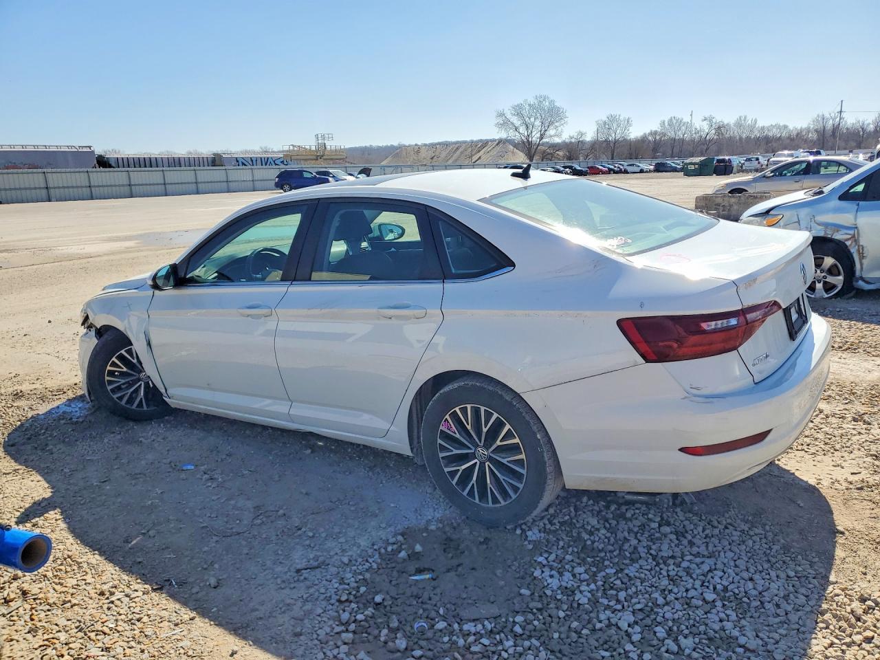 2021 Volkswagen Jetta S - Фото 2