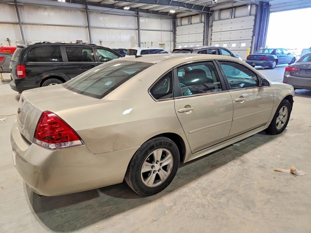 2012 Chevrolet Impala Ls - Фото 3