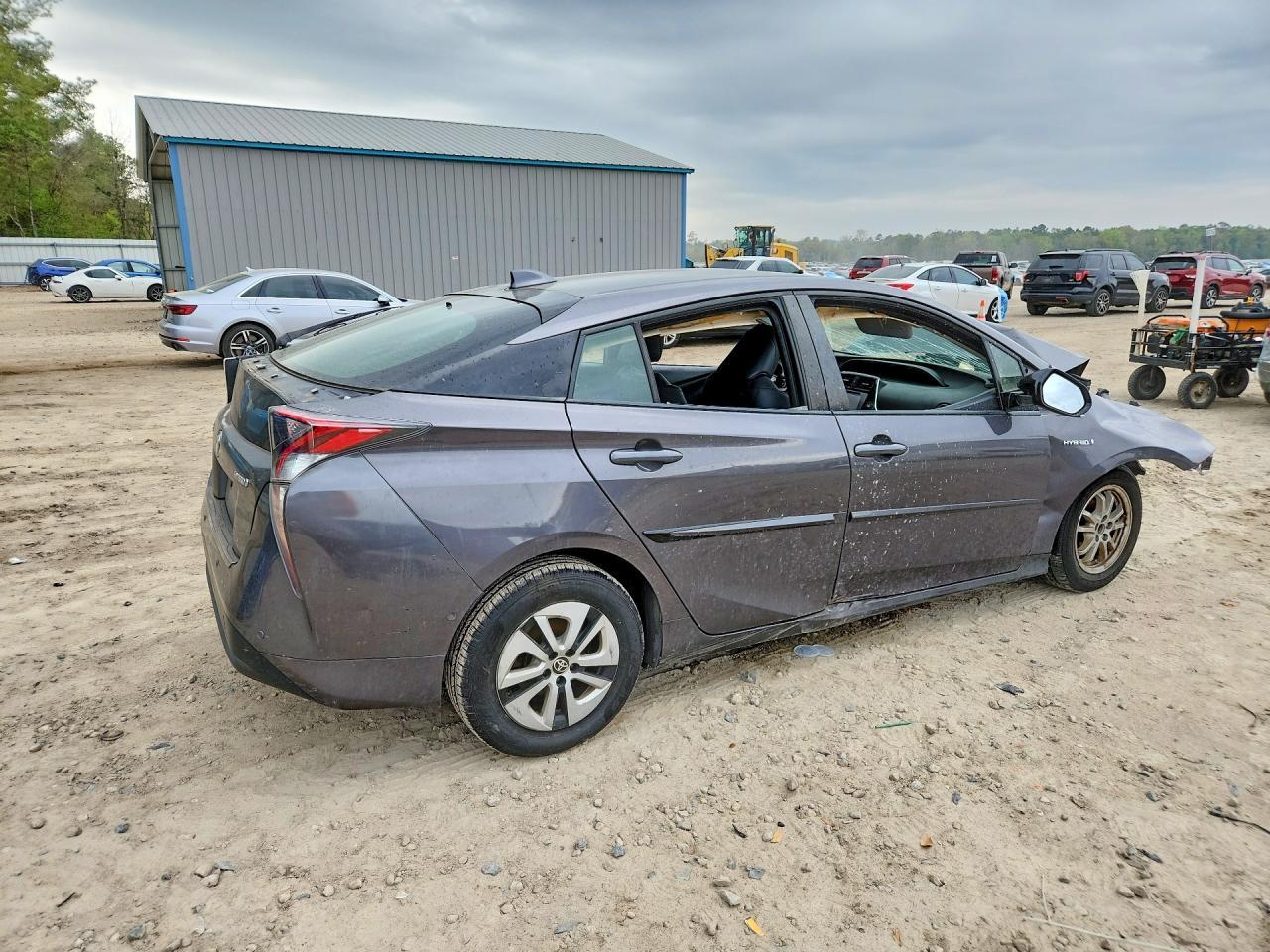2017 Toyota Prius Four - Фото 3