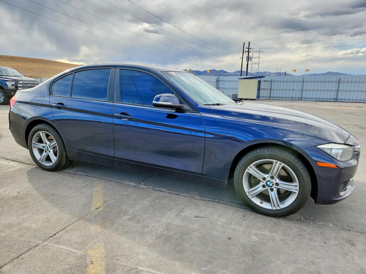 2013 BMW 328 Xi - Фото 4