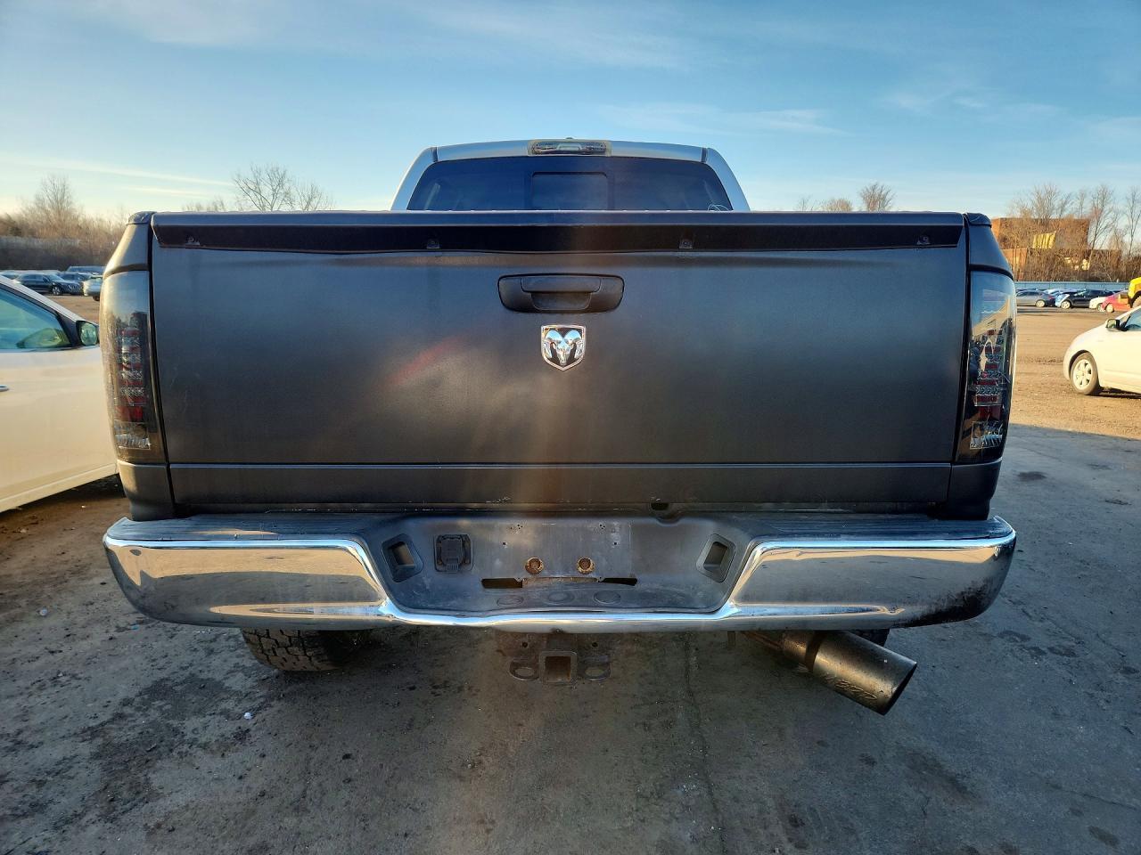 2006 Dodge Ram 2500 St - Image 6