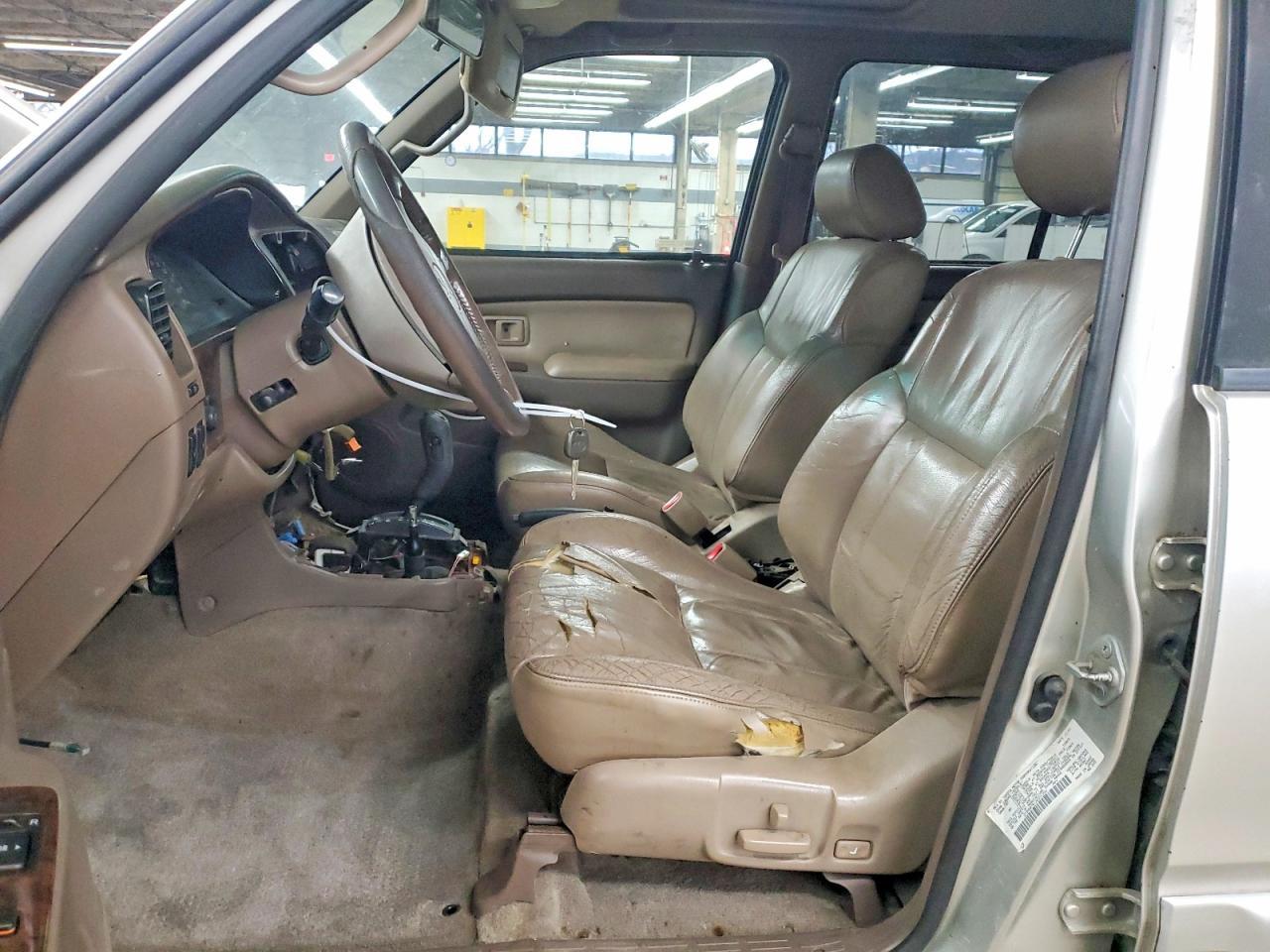 2002 Toyota 4Runner Limited - Image 7