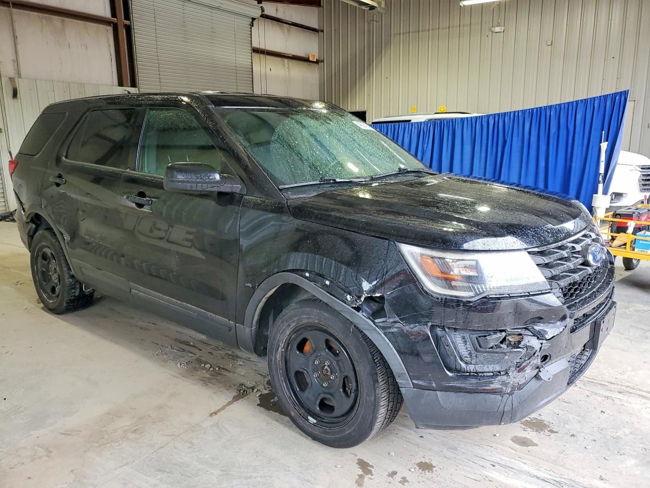 2018 Ford Explorer Police Interceptor - Image 4