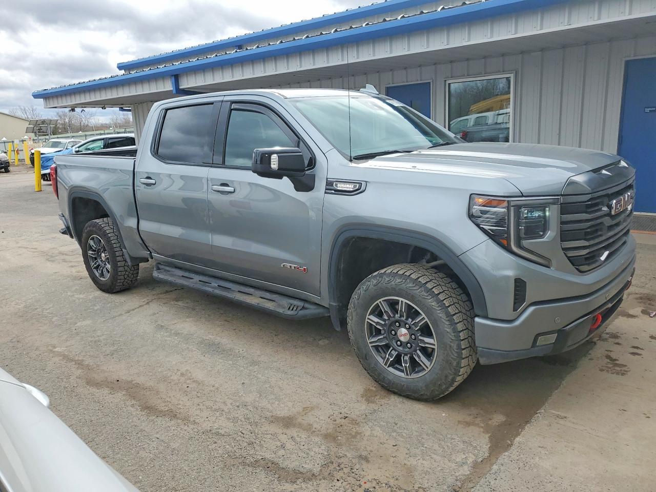 2024 GMC Sierra K1500 At4 - Image 4