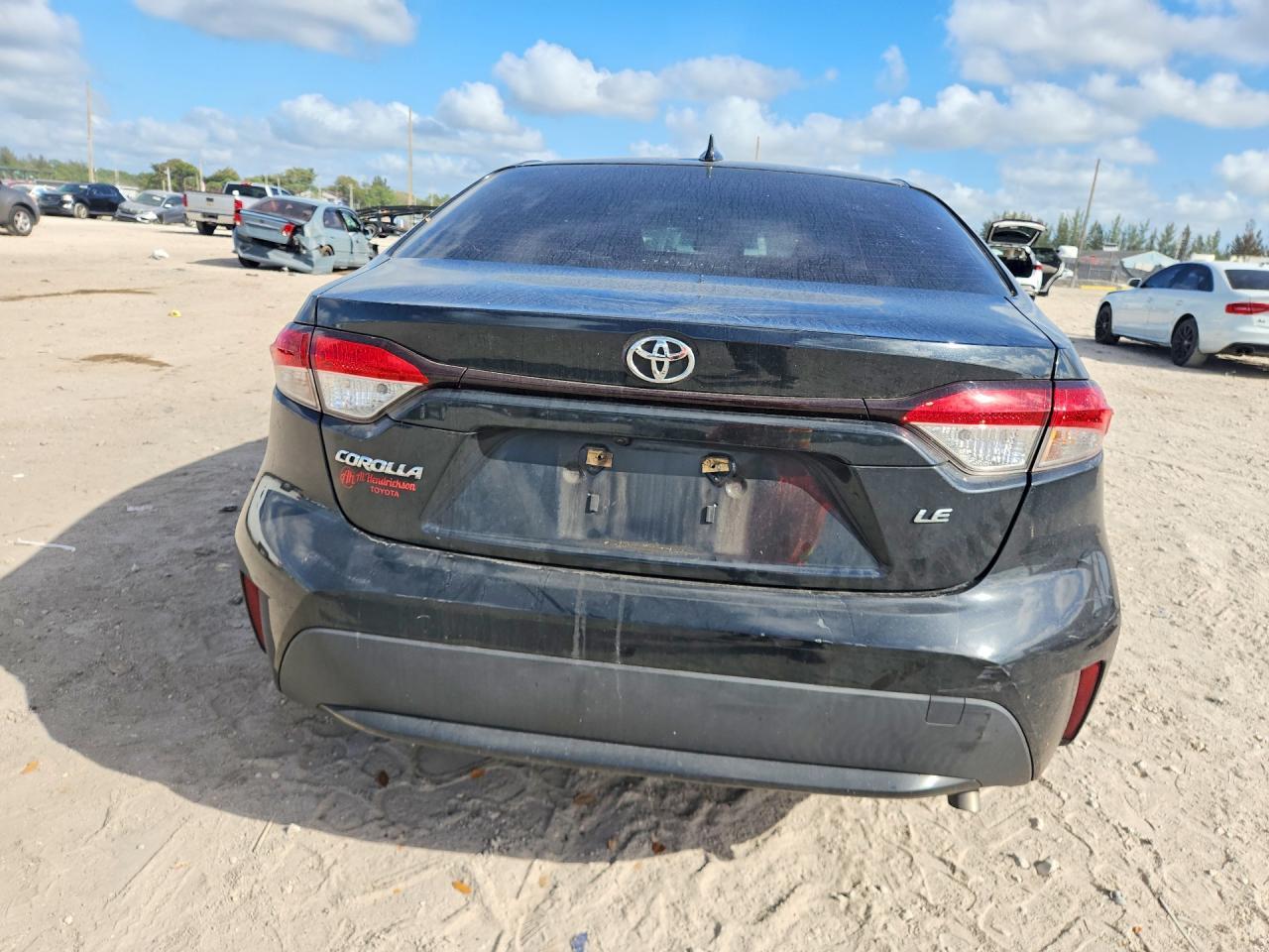 2020 Toyota Corolla Le - Image 6
