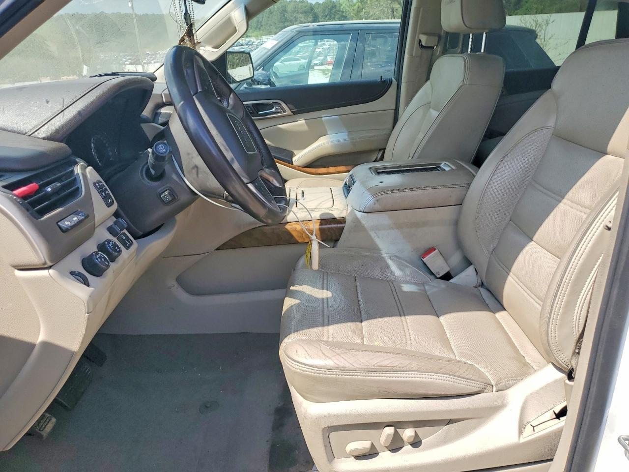 2020 GMC Yukon Denali - Фото 7