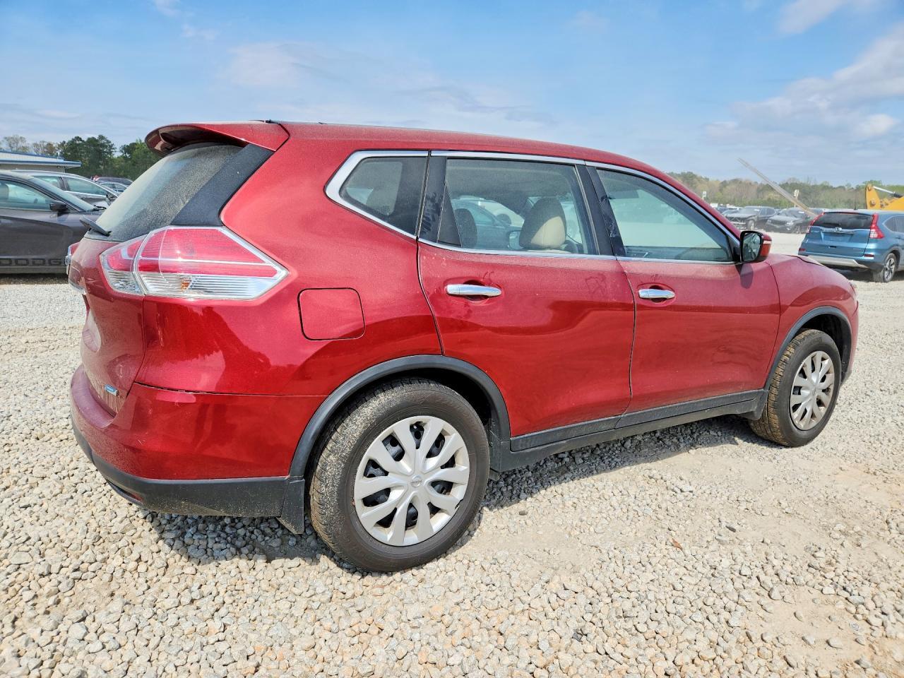 2015 Nissan Rogue S - Image 3