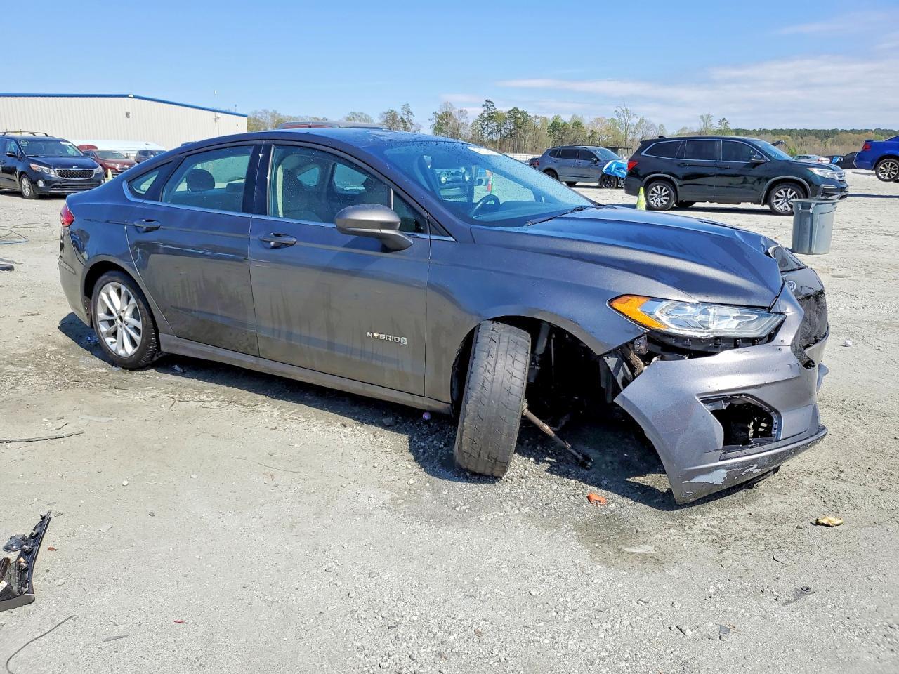 2019 Ford Fusion Se - Фото 4