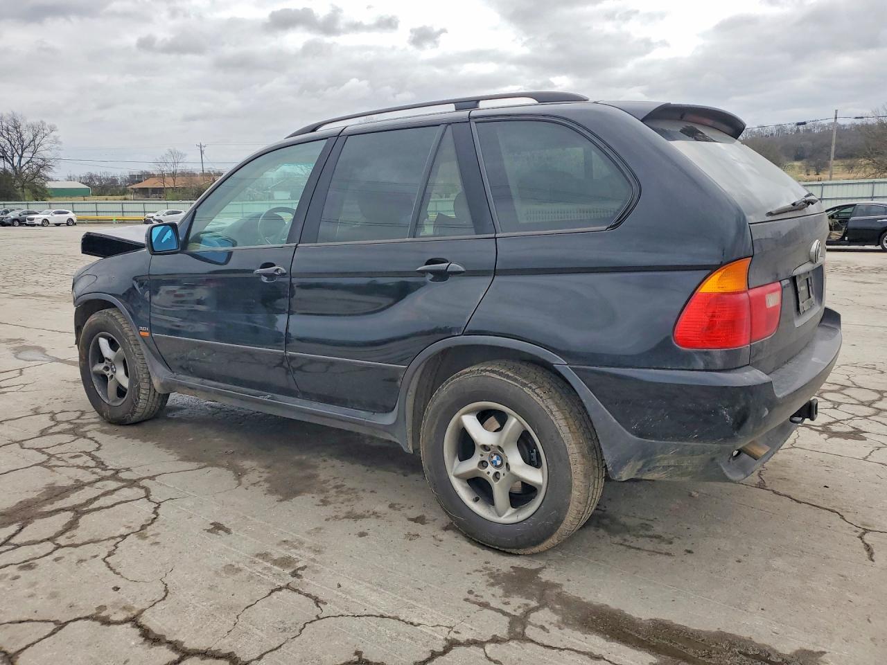2003 BMW X5 3.0I - Image 2