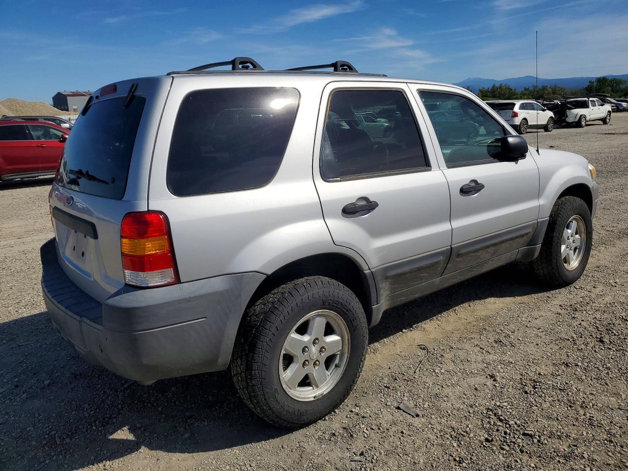 2005 Ford Escape Xlt - Фото 3