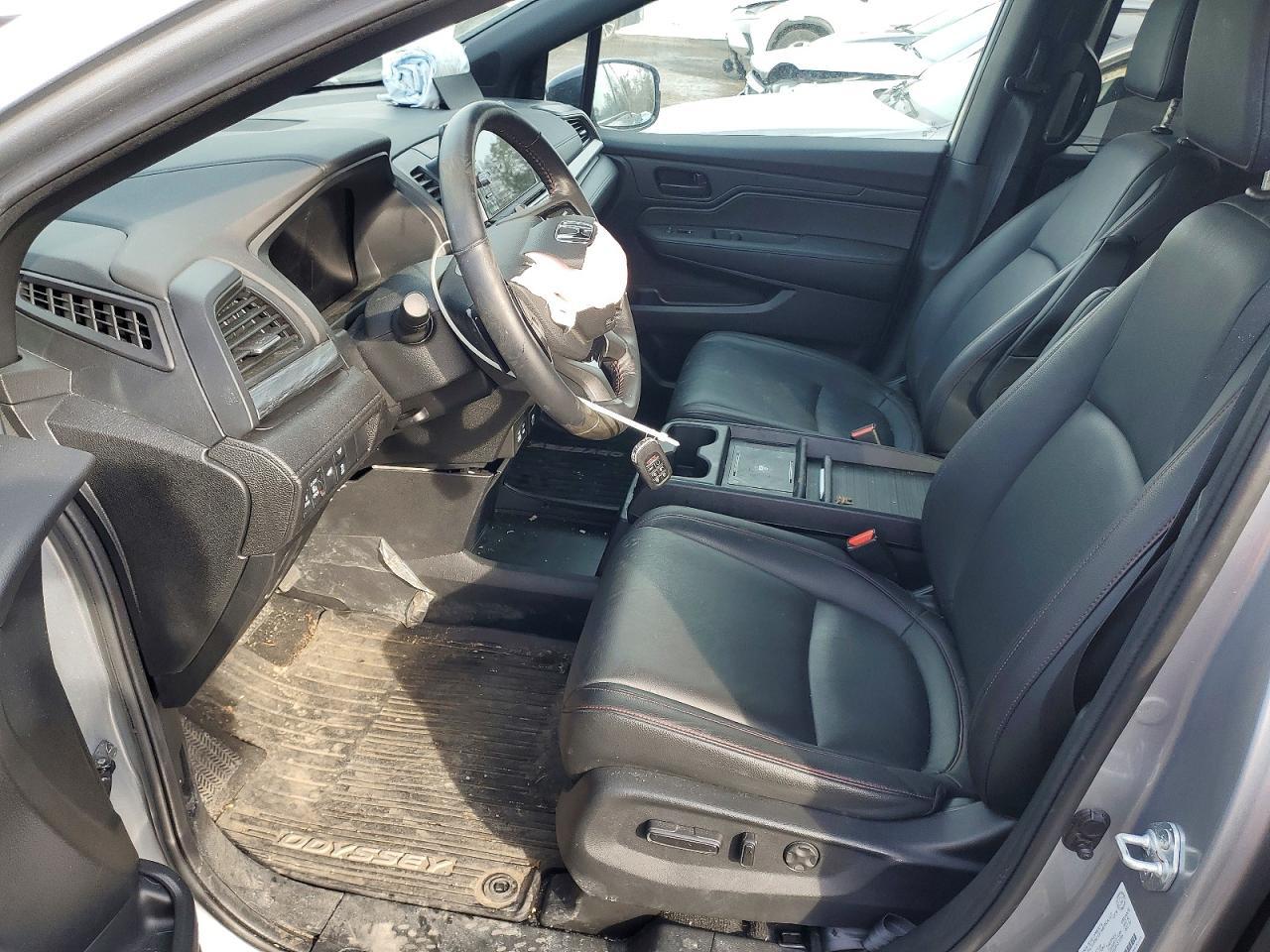 2025 Honda Odyssey Sport-L - Image 7