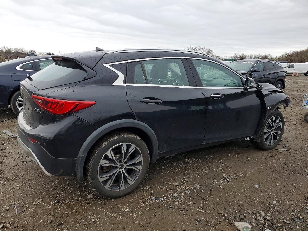 2018 Infiniti Qx30 Premium - Фото 3