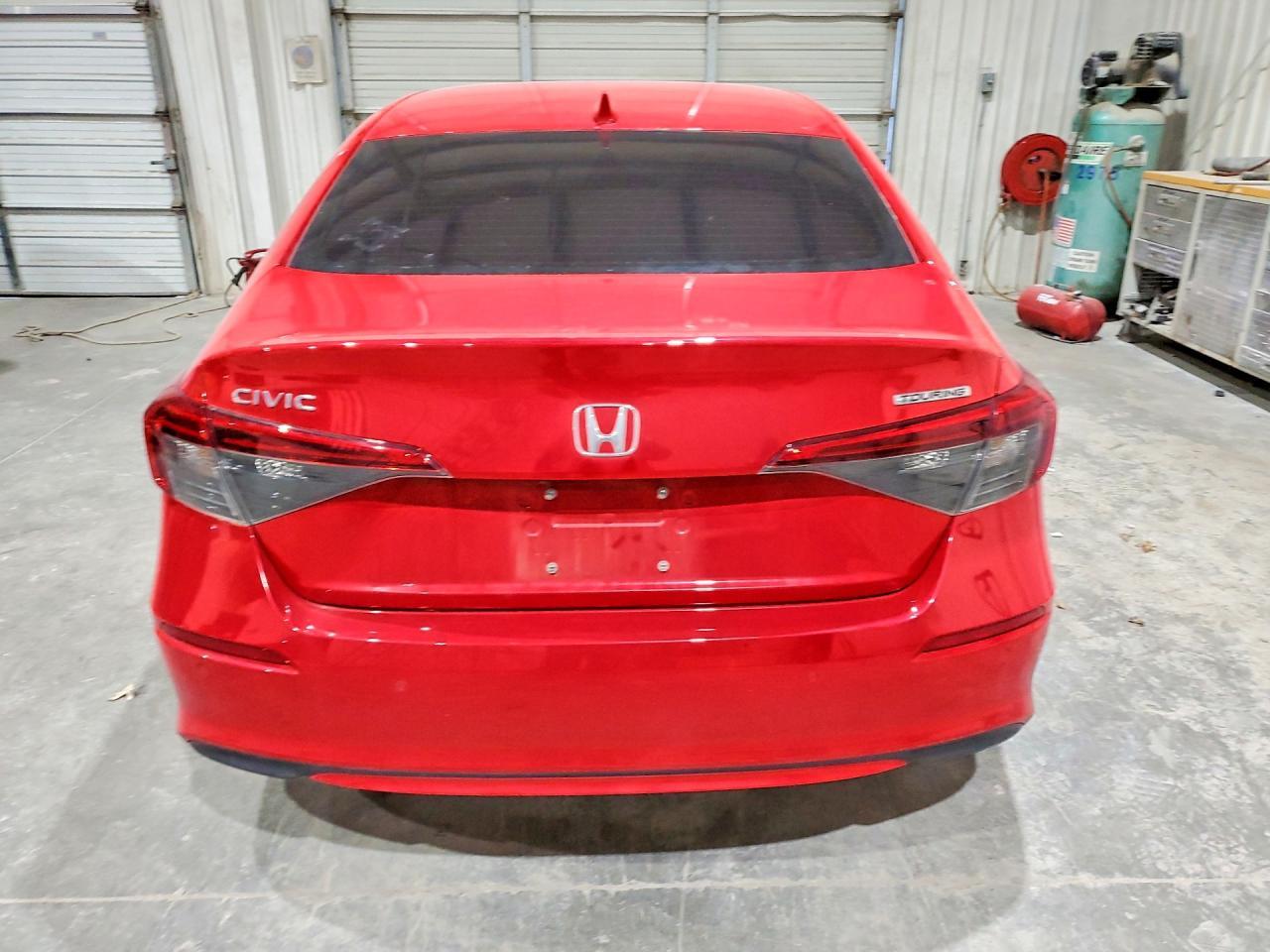 2023 Honda Civic Touring - Image 6