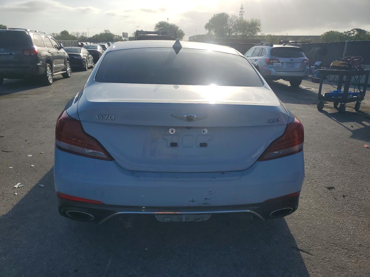 2019 Genesis G70 Advanced - Фото 6