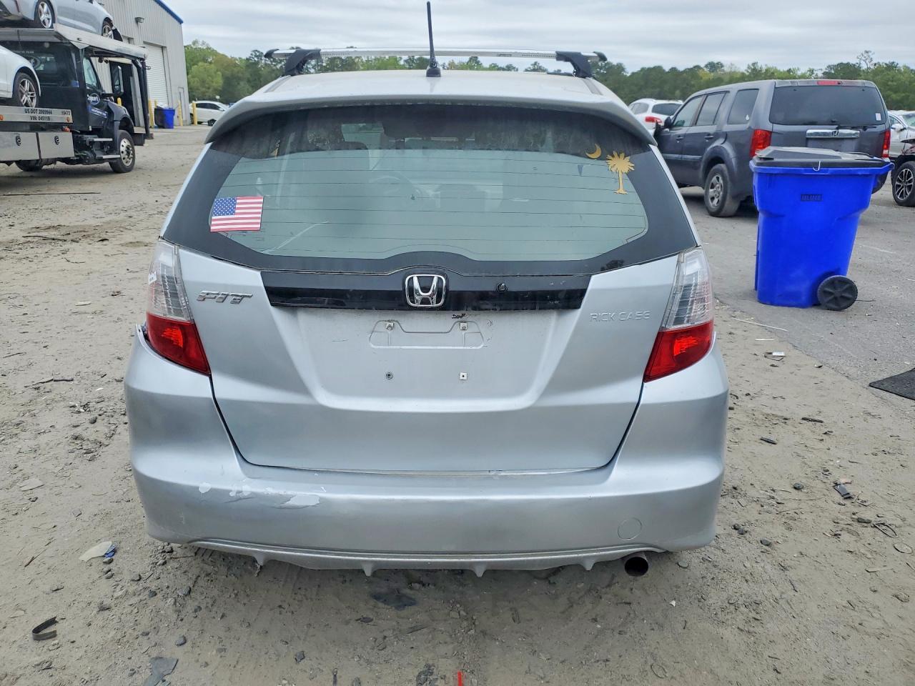 2011 Honda Fit - Фото 6