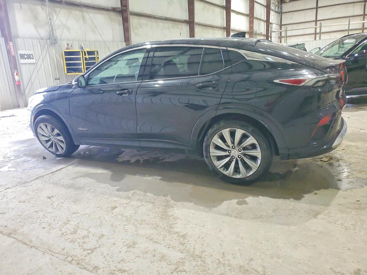 2024 Buick Envista Avenir - Image 2