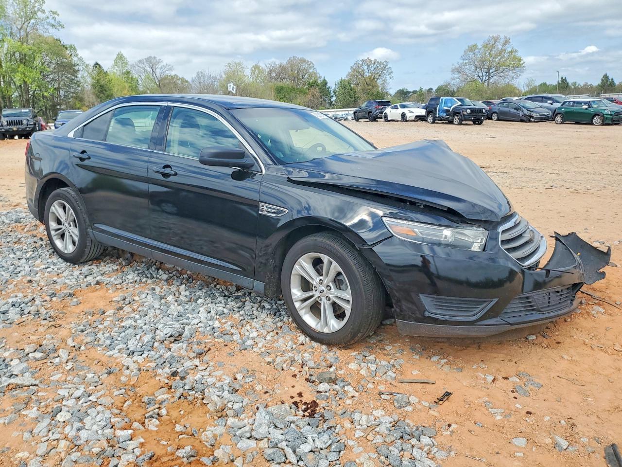 2018 Ford Taurus Se - Image 4