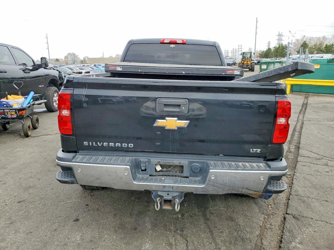 2015 Chevrolet Silverado K2500 Heavy Duty Ltz - Image 6