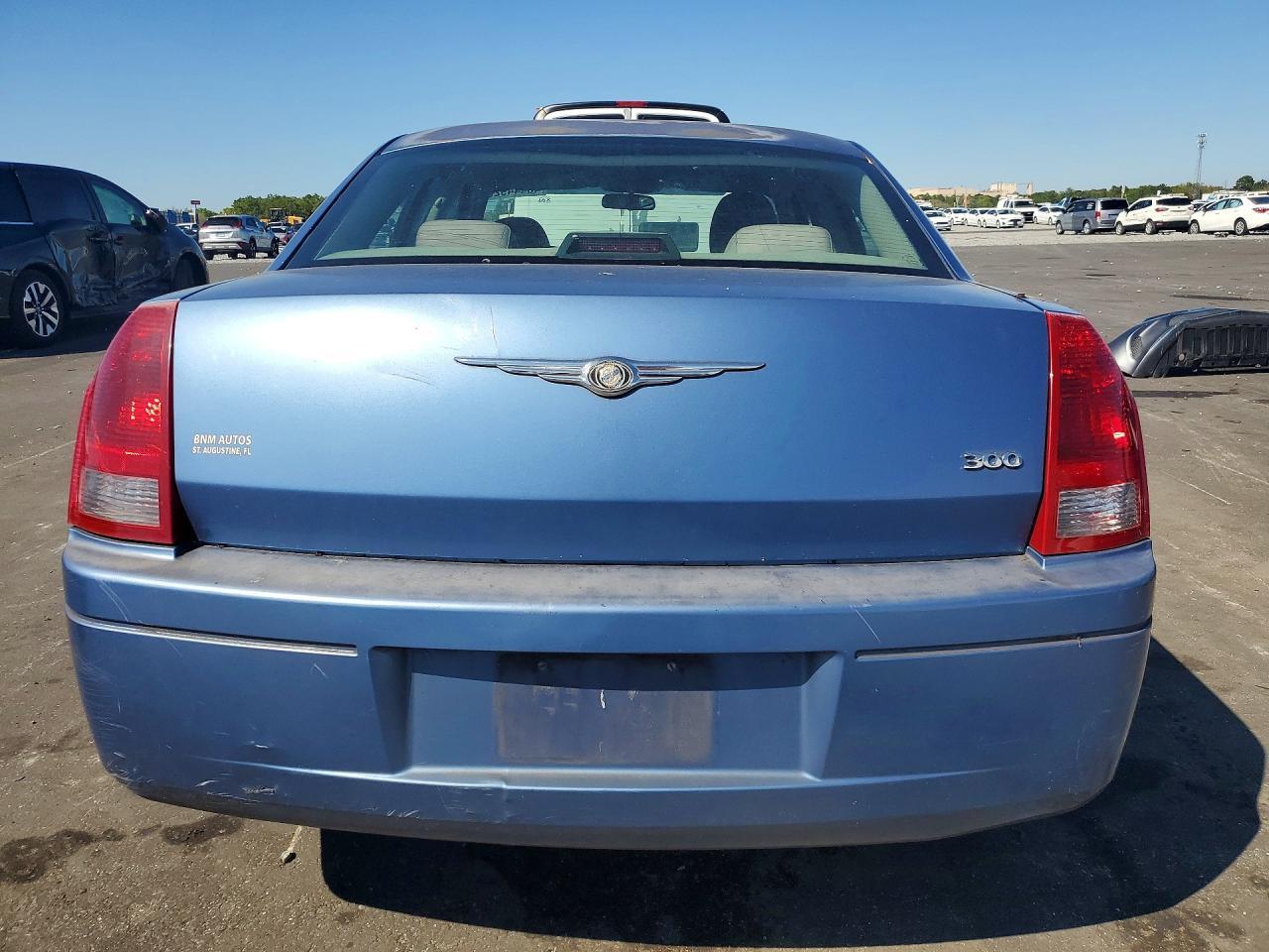 2007 Chrysler 300 - Фото 6