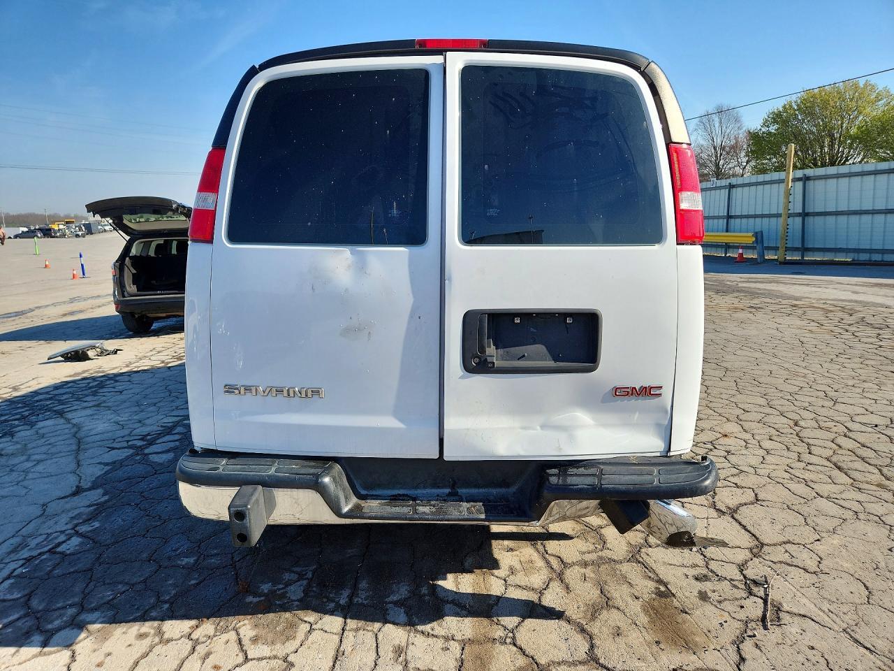 2020 GMC Savana 2500 Cargo Delivery Van - Фото 6