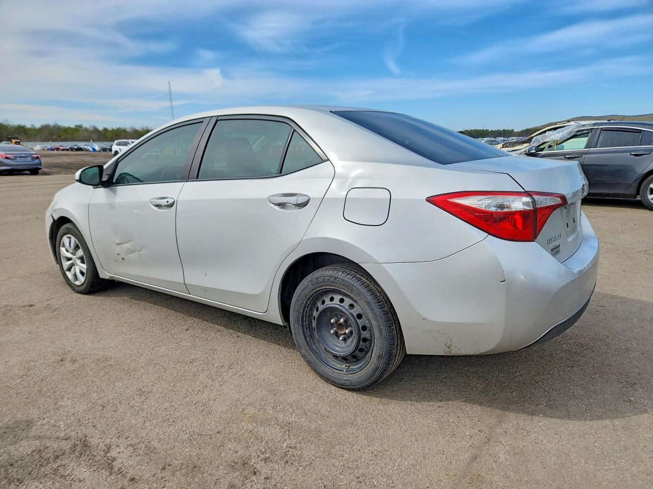 2016 Toyota Corrola - Image 2