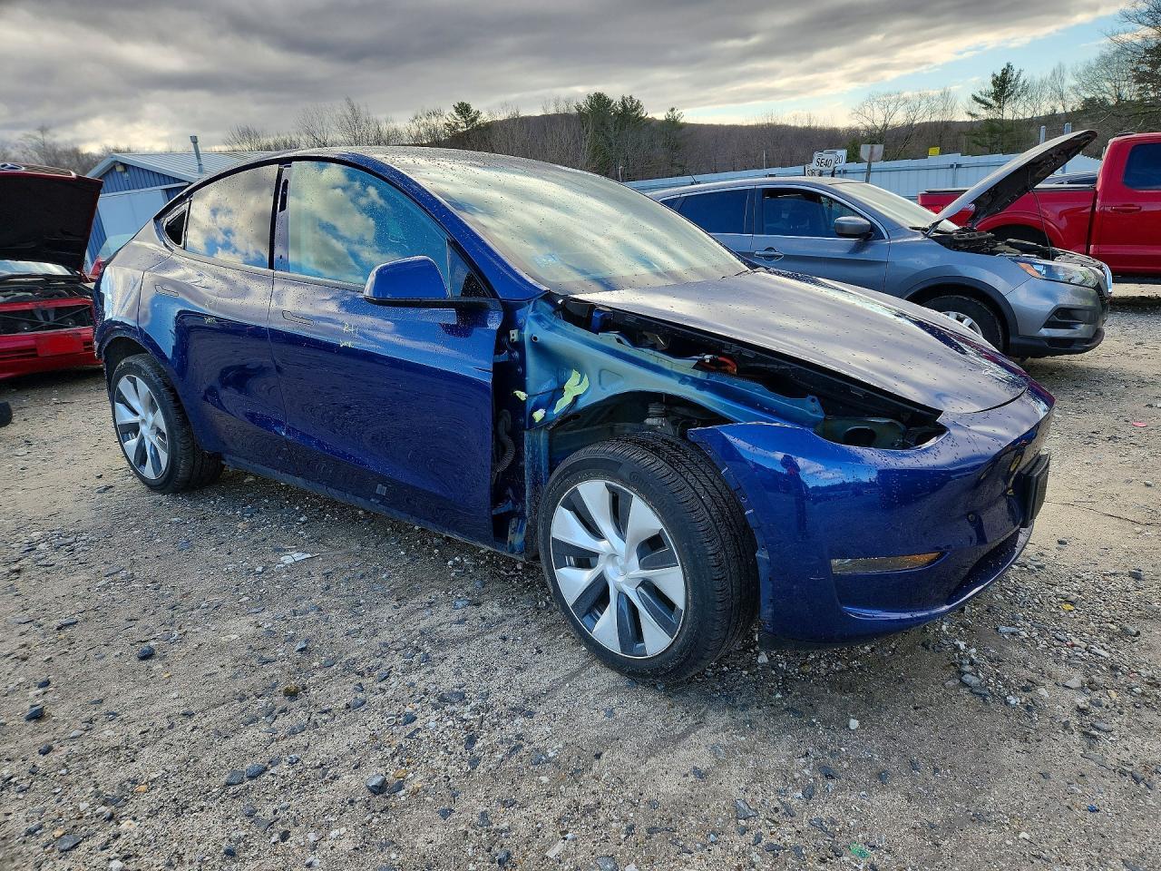 2021 Tesla Model Y - Image 4