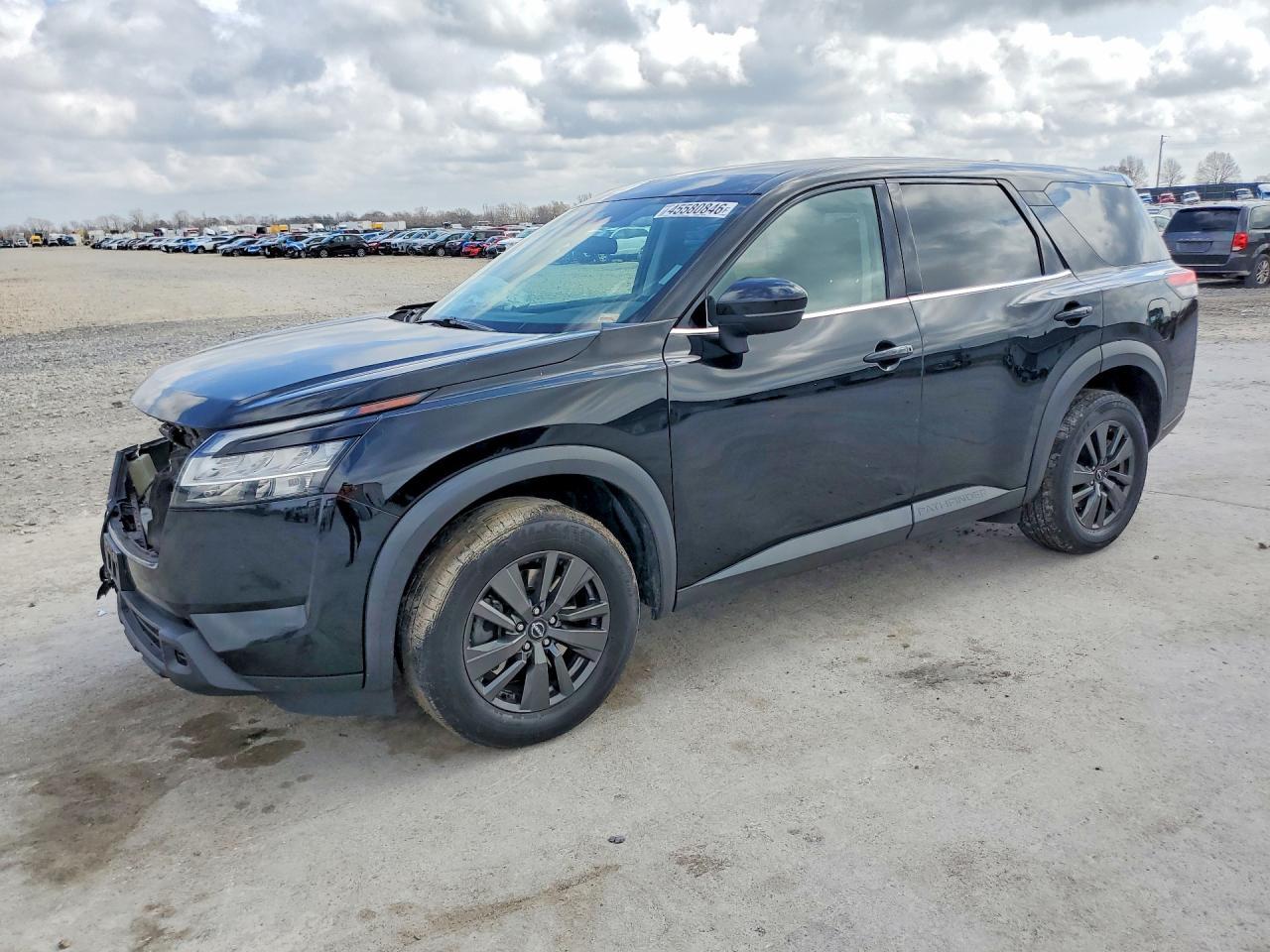 2022 Nissan Pathfinder S