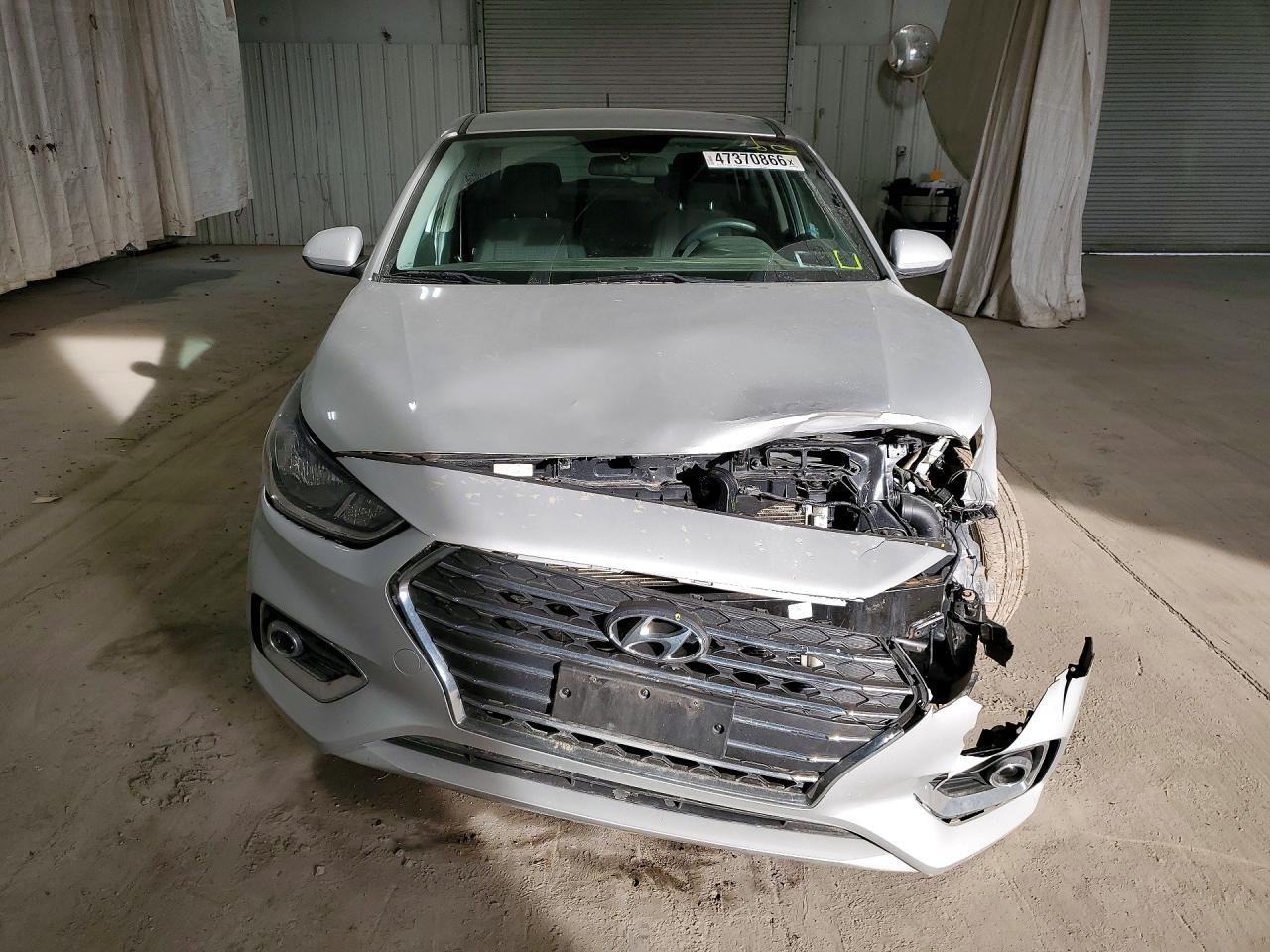 2020 Hyundai Accent Sel - Фото 5