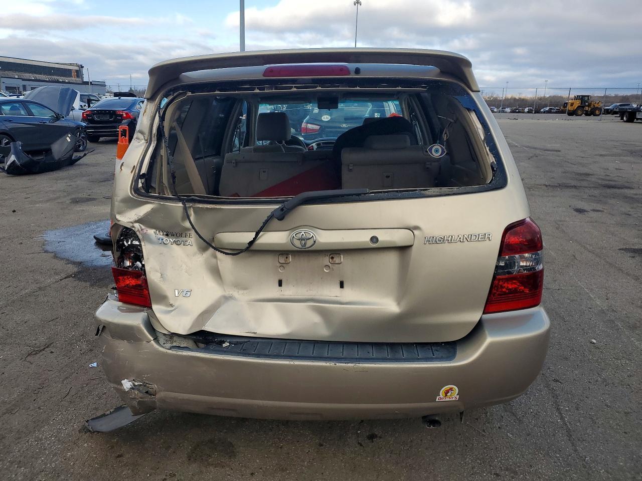 2004 Toyota Highlander Base - Фото 6