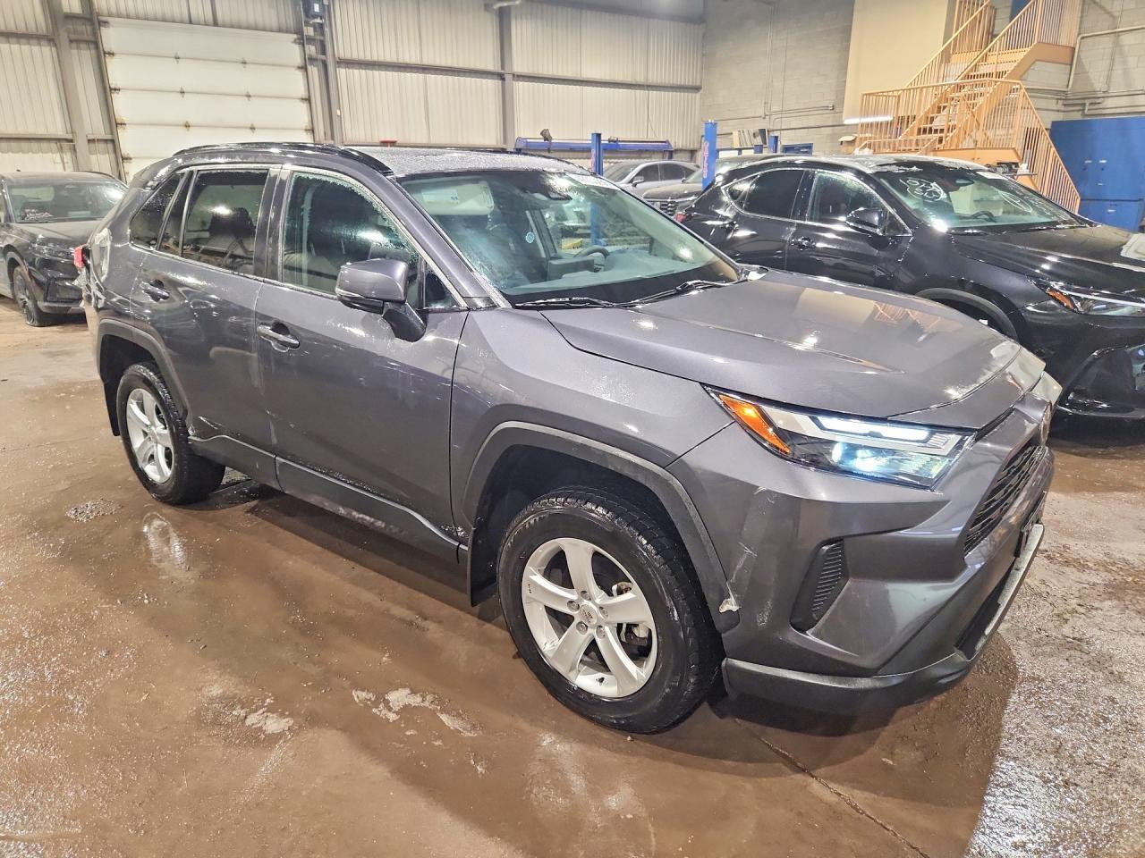 2022 Toyota Rav4 Xle - Фото 4