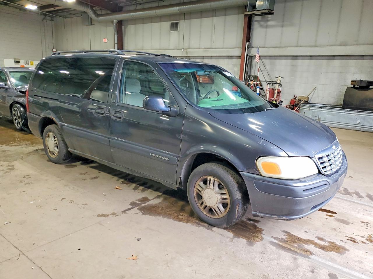1997 Chevrolet Venture - Фото 4