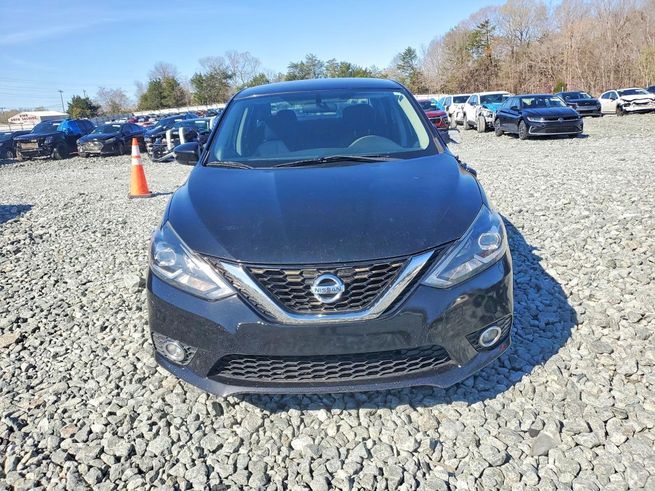 2017 Nissan Sentra Sr - Фото 5