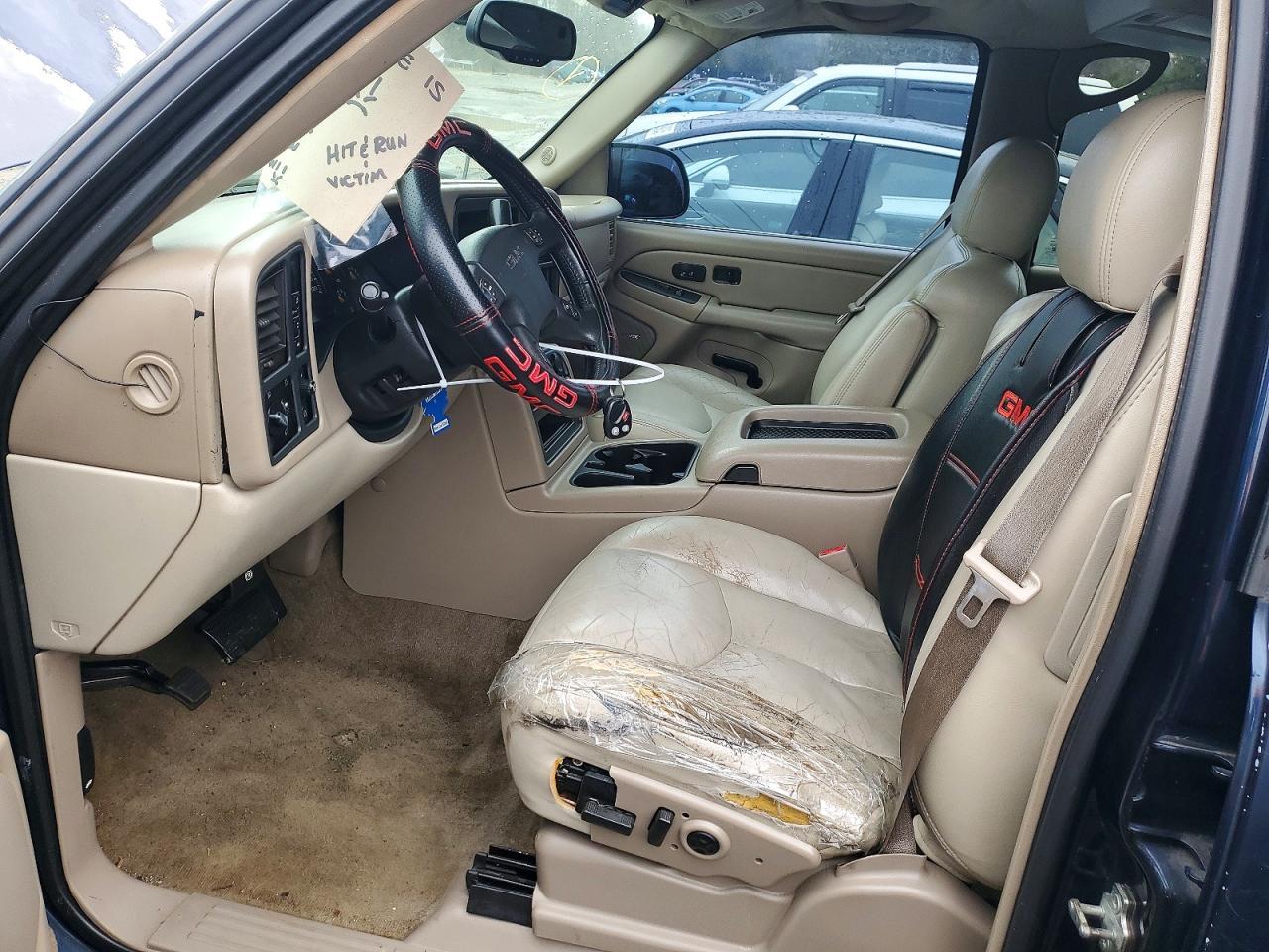 2004 GMC Yukon - Фото 7