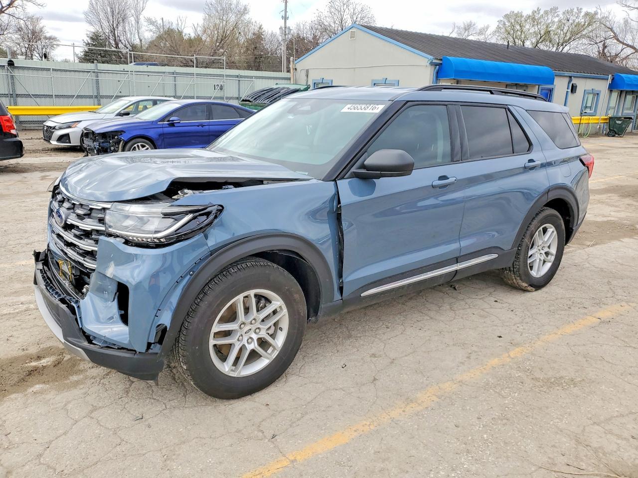 2025 Ford Explorer Active