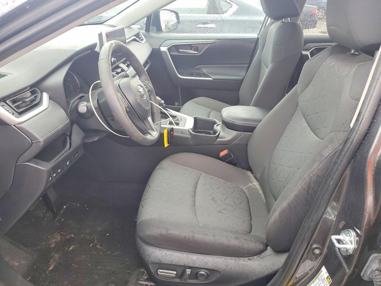 2023 Toyota Rav4 Xle - Image 7