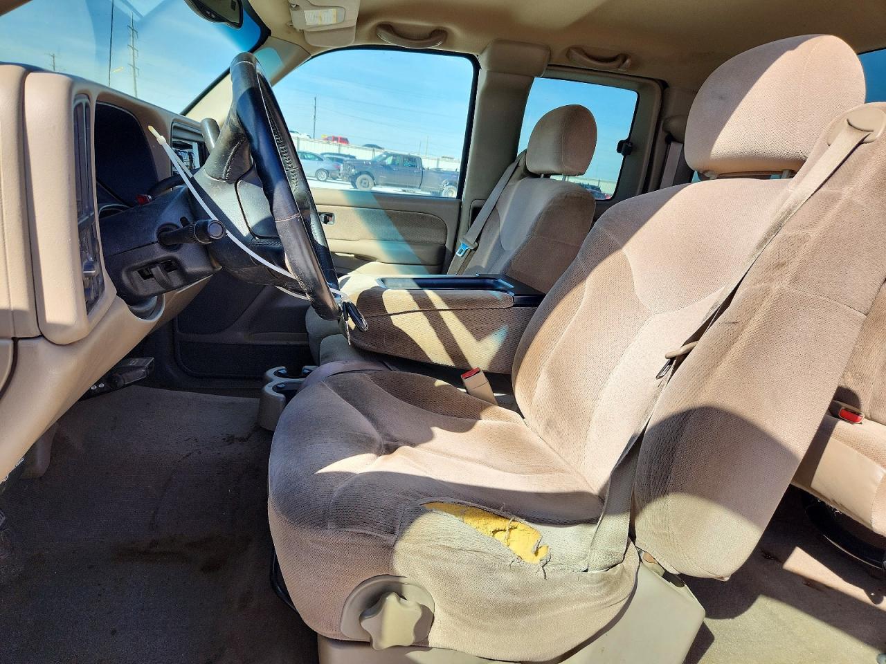2001 GMC Sierra C2500 Heavy Duty - Image 7