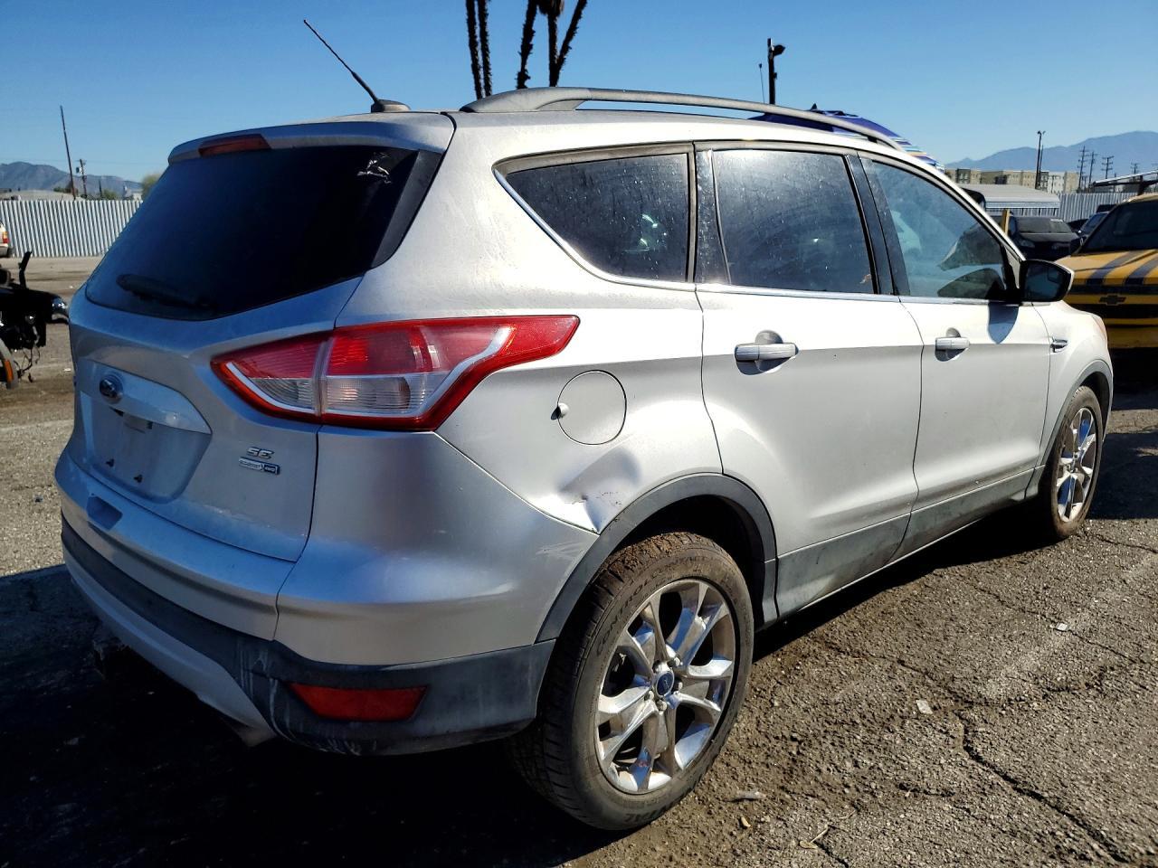 2016 Ford Escape Se - Фото 3
