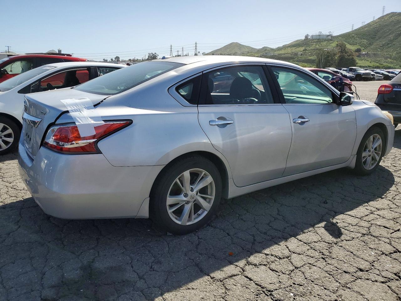 2015 Nissan Altima 2.5 Sv - Image 3