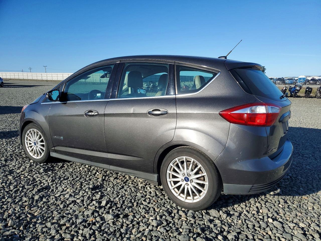 2015 Ford C-Max Sel - Фото 2
