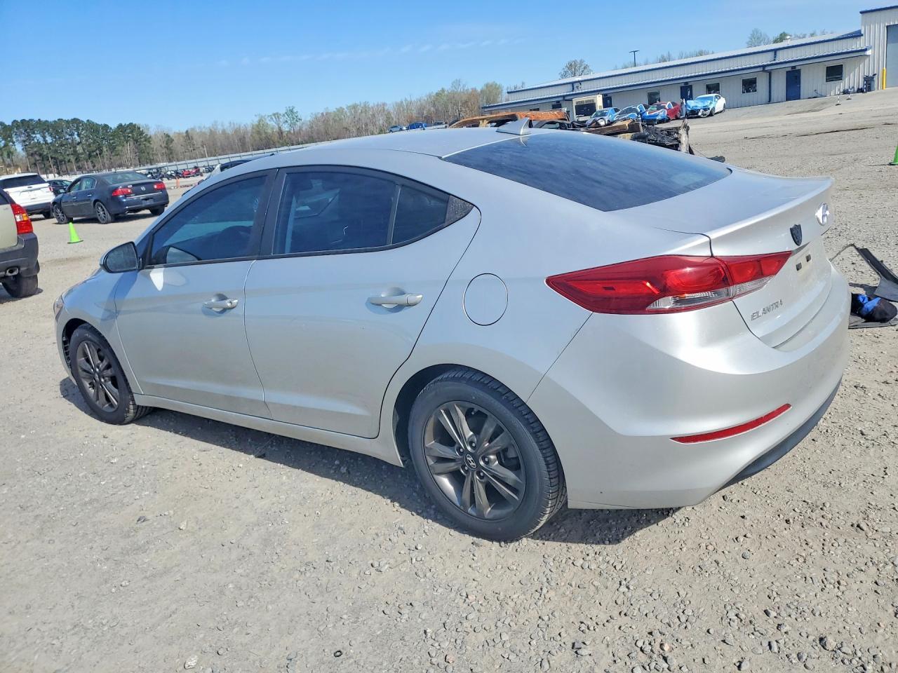 2018 Hyundai Elantra Sel - Фото 2