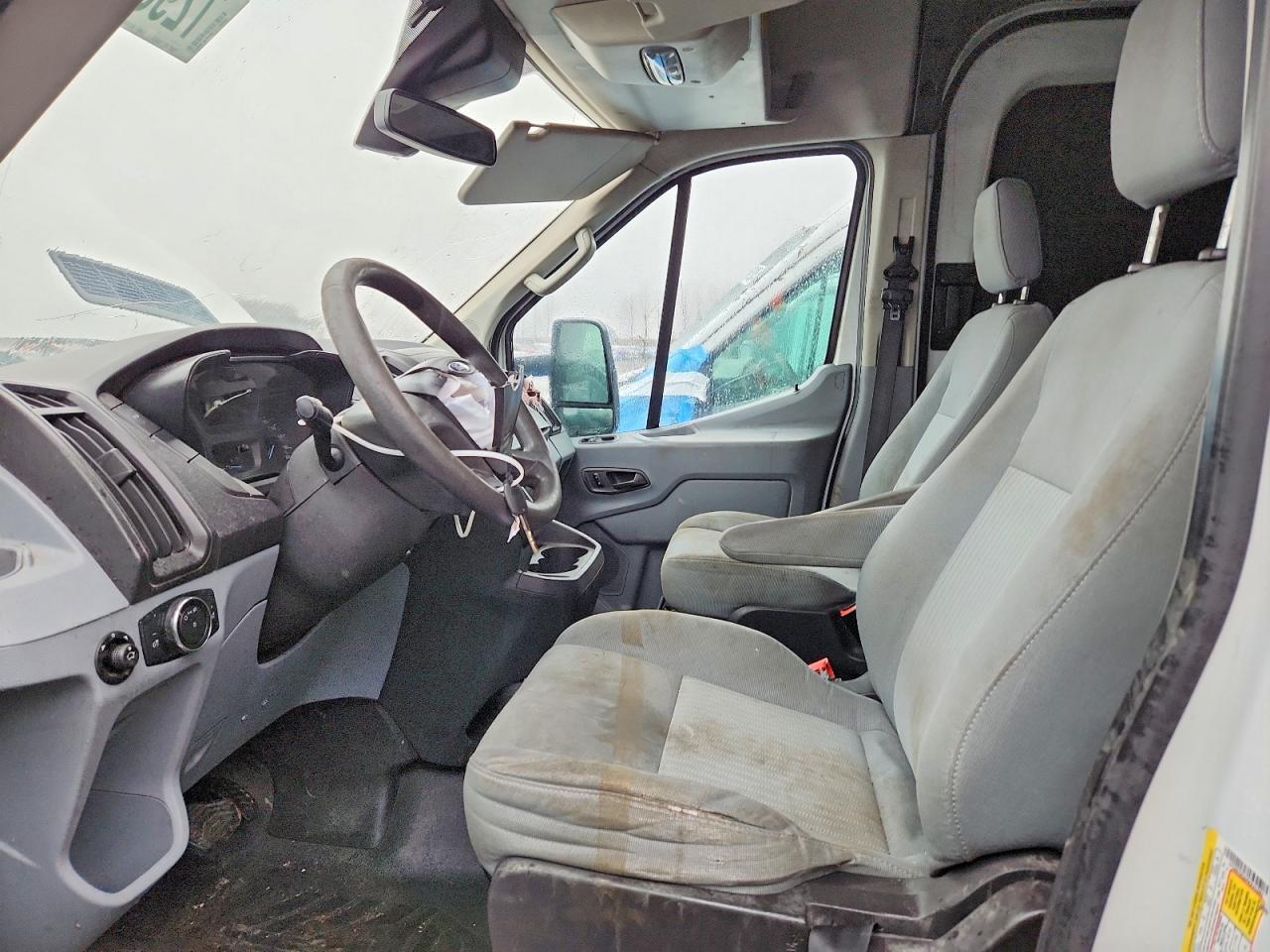 2015 Ford Transit T- - Фото 7