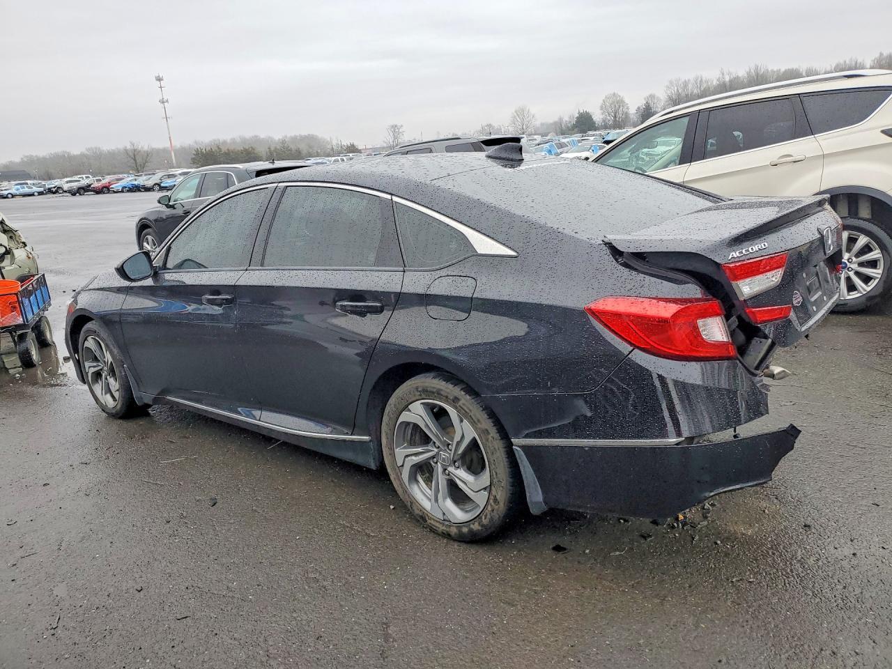 2018 Honda Accord Ex - Фото 2