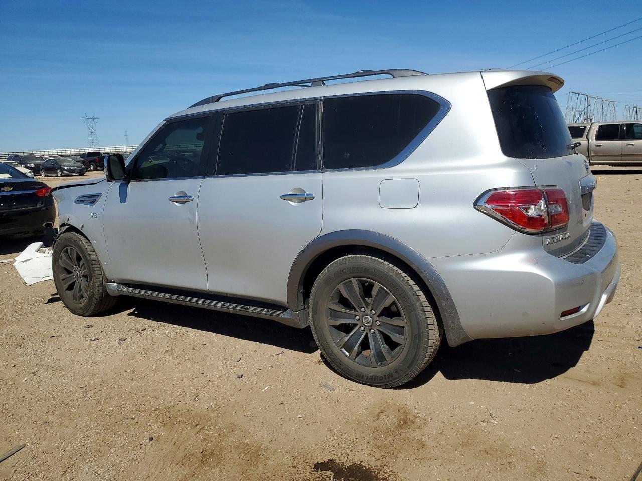 2017 Nissan Armada Platinum - Фото 2