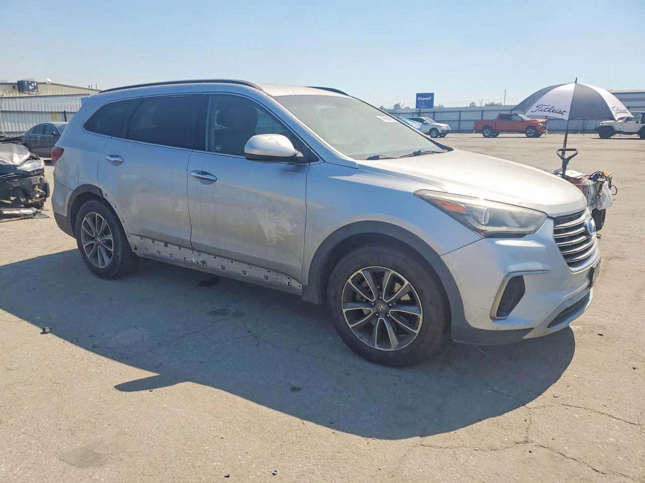 2017 Hyundai Santa Fe Se - Фото 4