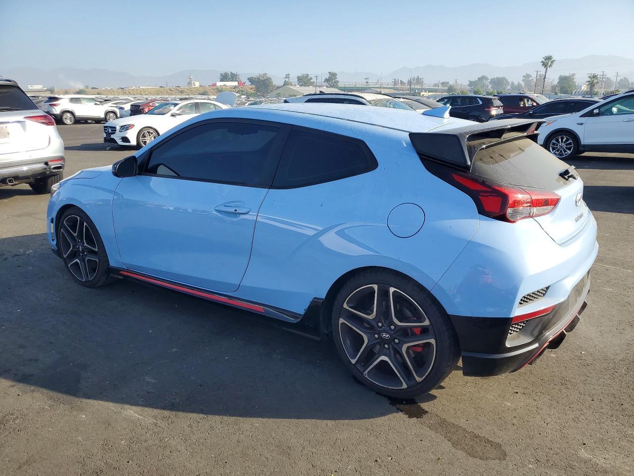 2022 Hyundai Veloster N Base - Image 2