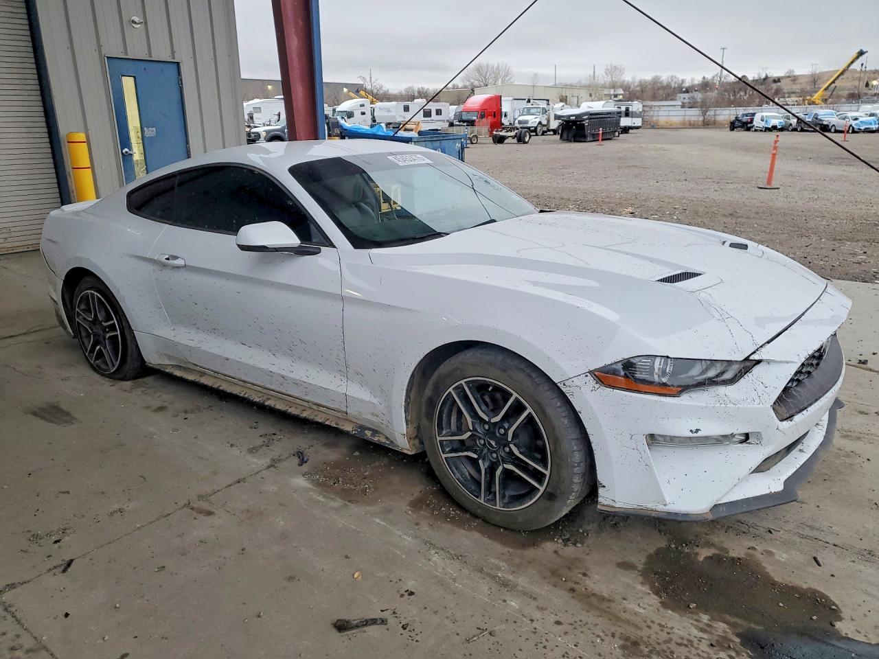 2018 Ford Mustang - Фото 4