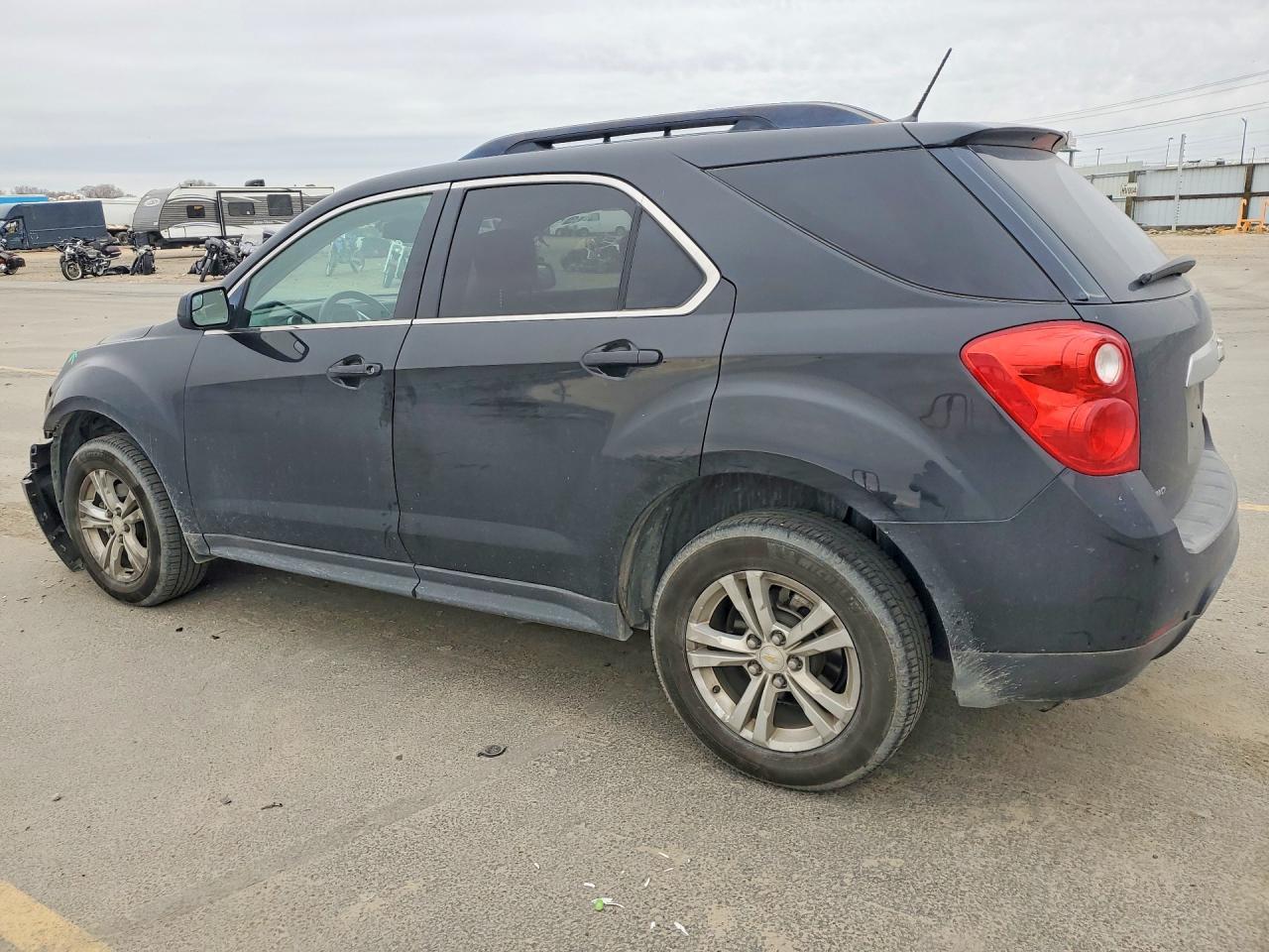 2014 Chev Equinox - Image 2