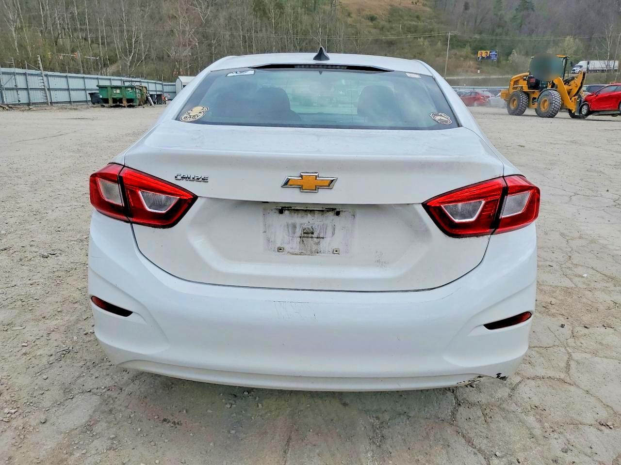 2019 Chevrolet Cruze Ls - Фото 6
