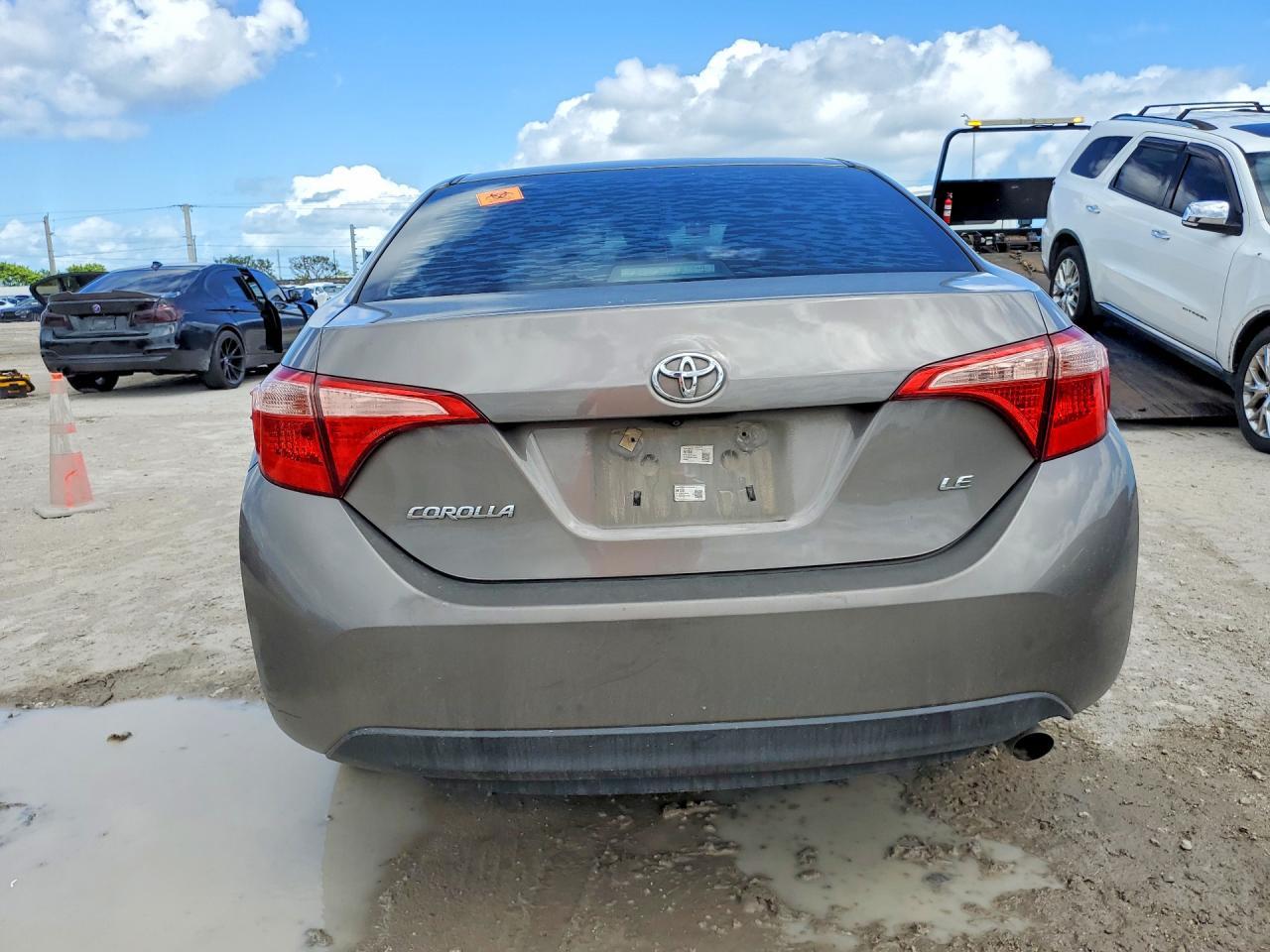 2019 Toyota Corolla Le - Фото 6