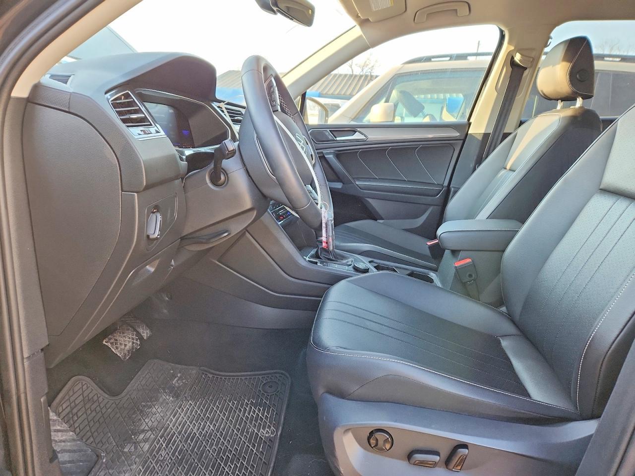 2022 Volkswagen Tiguan Se - Фото 7